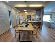 オリジナルブランドのアイテムやアイデアに触れ、これからの暮らしをリアルにイメージしてみよう!