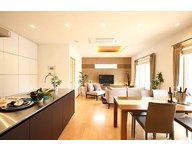 オリジナルブランドのアイテムやアイデアに触れ、これからの暮らしをリアルにイメージしてみよう!