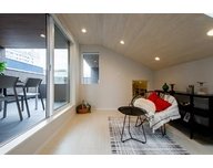 オリジナルブランドのアイテムやアイデアに触れ、これからの暮らしをリアルにイメージしてみよう!