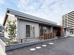 パパまるハウス　燕三条支店