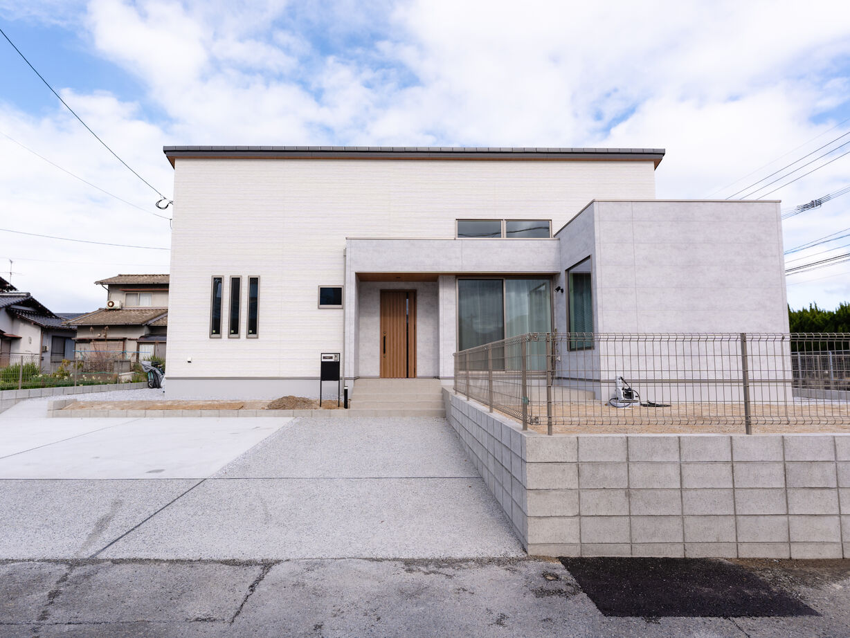 【自然を感じ、家族とつながる】アウトドア派の理想の住まい