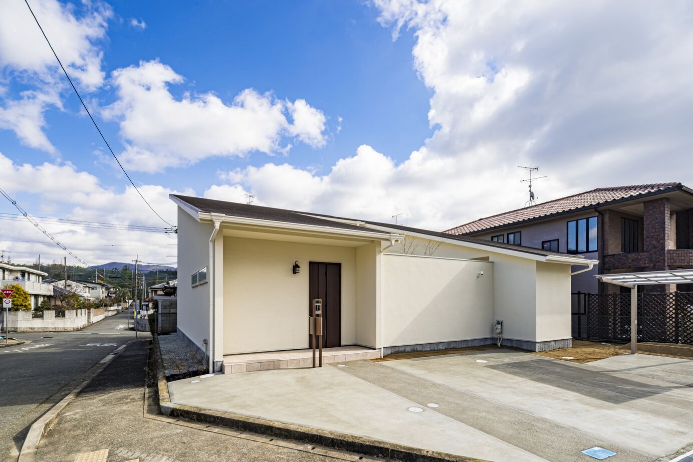 玄関,アプローチ,屋根,坪庭