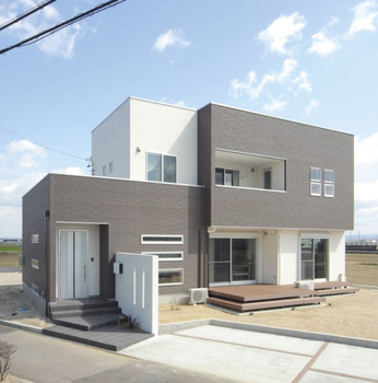 【安城市】外観を四角のコントラストで 室内は窓の光と開放感で表現