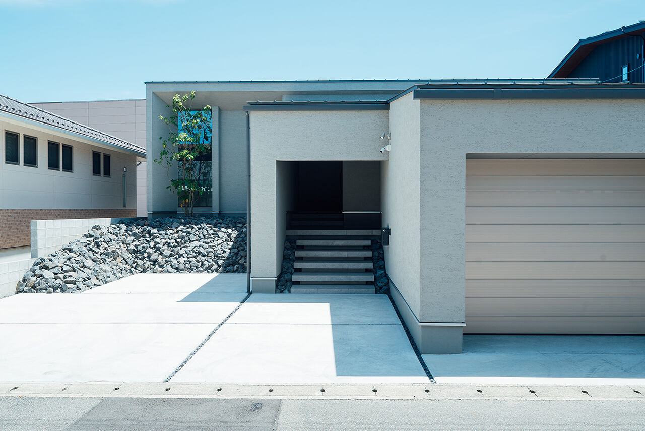 【平屋/50坪台/4000万円台/ビルトインガレージ/中庭】建築家と二人三脚。満足度の高い家づくり